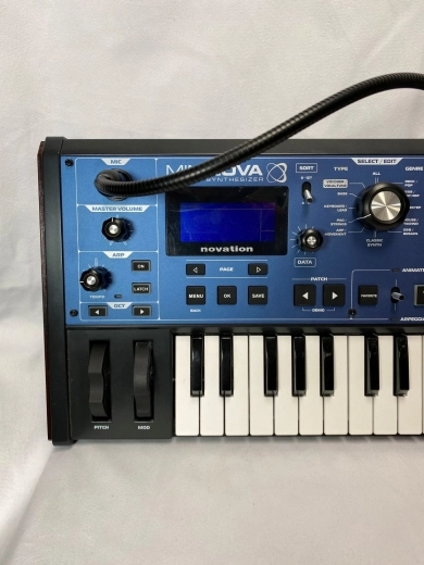 Novation - MININOVA 2